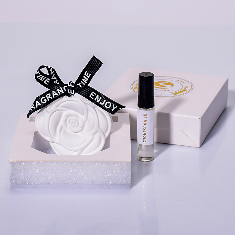 Car Aromatherapy Tablet Ceramic Flower with Essential Oil air Fresh (6).jpg