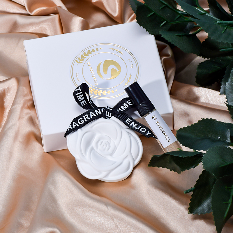 Car Aromatherapy Tablet Ceramic Flower with Essential Oil air Fresh (2).jpg