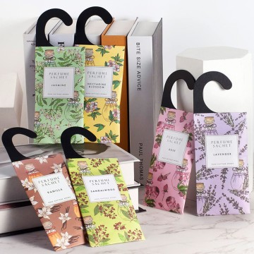 Lavender Hanging Closet Deodorizer Air Freshener Long Lasting Scented Sachets