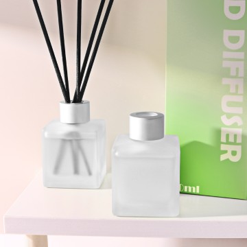 Reed Diffuser Set Gift Glass Bottle Reed Stick Home Fragrance