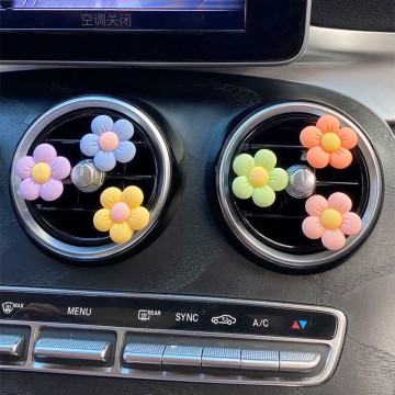Lovely Flower Resin Car Aromatherapy to Remove Odor Outlet Decoration