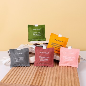 Car Aromatherapy Sachet Car air Outlet Hanging Household Wardrobe Sachet